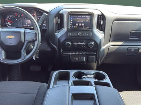 Used 2022 Chevrolet Silverado 1500 Custom AWD/4WD image 19