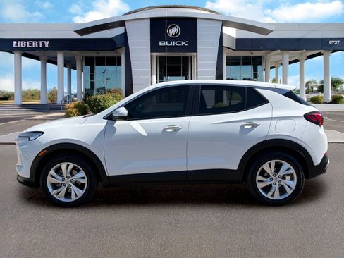 Used 2024 Buick Encore GX Preferred w/ Comfort Package FWD image 8