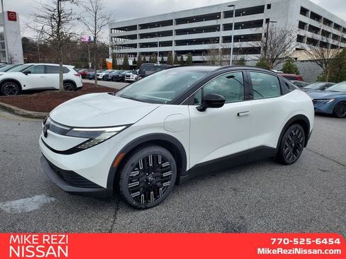 New 2026 Nissan Leaf Platinum+ w/ Cargo Package (Platinum+) FWD image 5