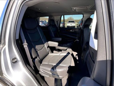 Used 2019 Cadillac Escalade Luxury image 27