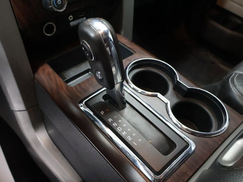 Used 2012 Ford F150 Lariat w/ Lariat Chrome Pkg image 24