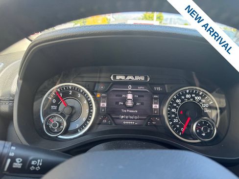 Used 2022 RAM 1500 Laramie AWD/4WD image 24