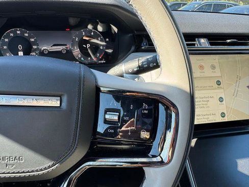 Used 2024 Land Rover Range Rover Velar Dynamic SE image 12