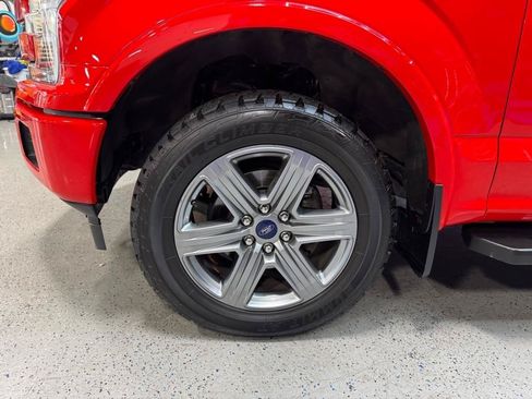 Used 2019 Ford F150 Lariat w/ Equipment Group 502A Luxury AWD/4WD image 22