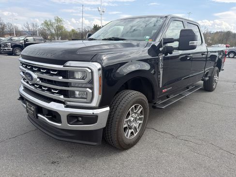 Used 2024 Ford F350 Lariat w/ Camper Package AWD/4WD image 8