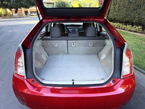 Used 2013 Toyota Prius Two FWD image 17