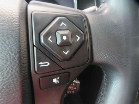 Used 2018 Toyota Sequoia TRD Sport AWD/4WD image 42