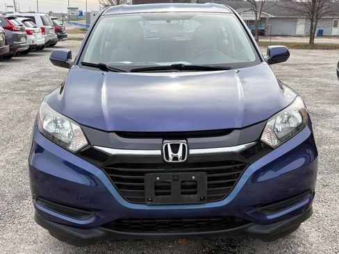 Used 2017 Honda HR-V LX image 6