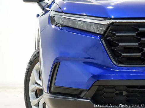 Used 2023 Honda CR-V LX image 6