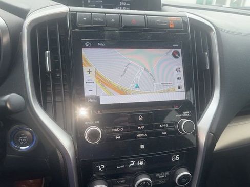 Used 2022 Subaru Ascent Touring AWD/4WD image 13