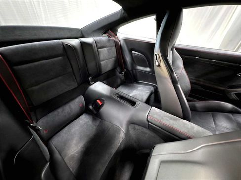 Used 2016 Porsche 911 Carrera GTS RWD image 30