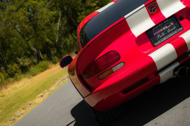 Used 2002 Dodge Viper GTS RWD image 8