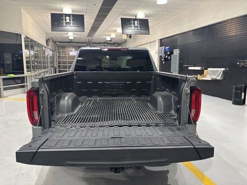 Used 2025 GMC Sierra 1500 SLT image 36