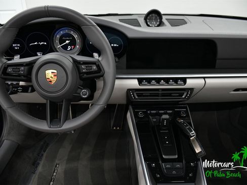 Used 2022 Porsche 911 Turbo S image 30