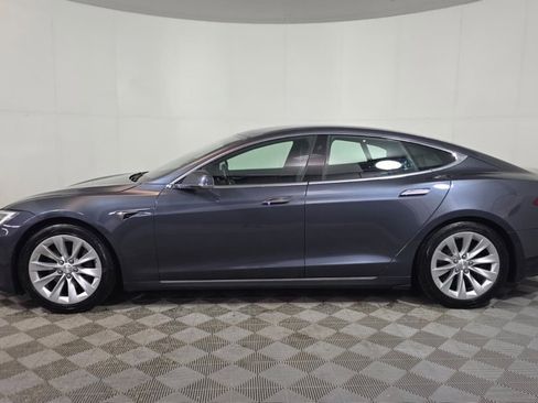 Used 2020 Tesla Model S AWD image 3