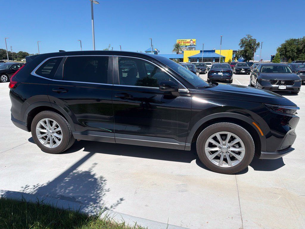 Used 2024 Honda CR-V EX-L image 4