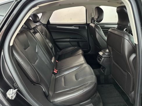 Used 2015 Ford Fusion Titanium image 16