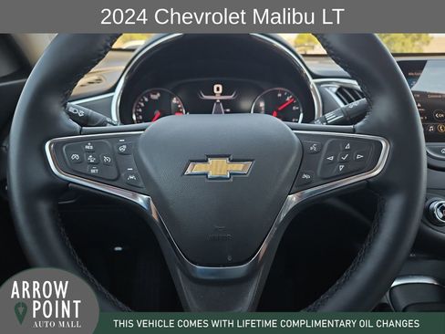 Used 2024 Chevrolet Malibu LT image 27