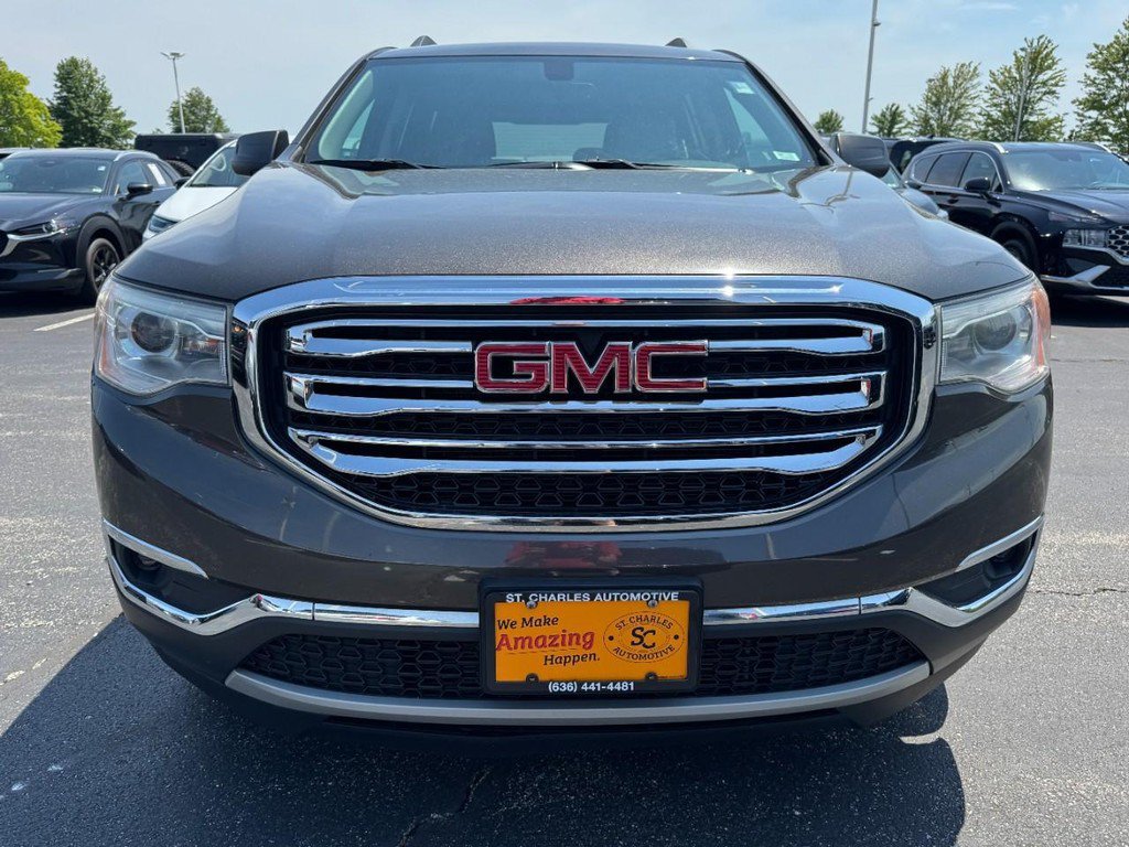 Used 2019 GMC Acadia SLT w/ LPO, Floor Liner Package FWD image 9