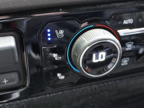 Used 2024 Chevrolet Silverado 2500 High Country w/ Technology Package image 20