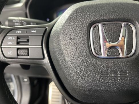 Used 2024 Honda Accord Sport image 9