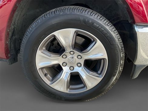 Used 2021 RAM 1500 Laramie image 14
