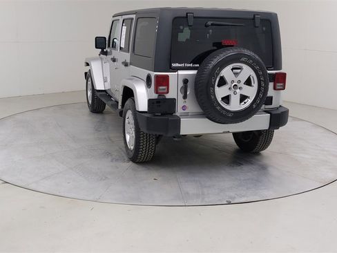 Used 2012 Jeep Wrangler Unlimited Sahara w/ Dual Top Group image 15