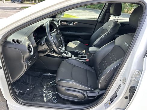 Used 2023 Kia Forte GT-Line w/ GT-Line Premium Package FWD image 16