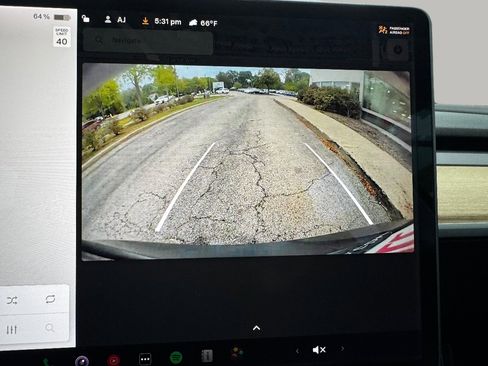 Used 2018 Tesla Model 3 Long Range image 23