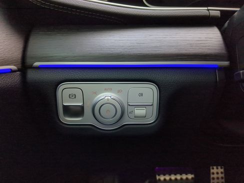 Used 2023 Mercedes-Benz GLS 580 4MATIC image 30