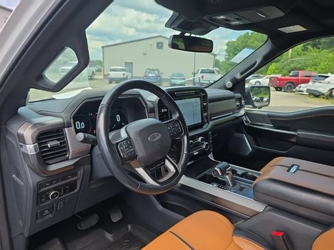 Used 2023 Ford F150 Platinum AWD/4WD image 12
