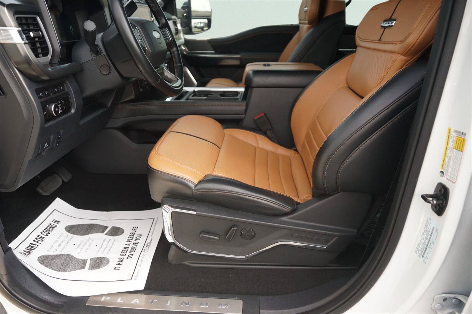 Used 2024 Ford F350 Platinum AWD/4WD image 9