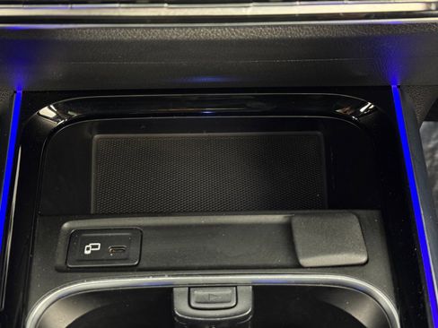 Used 2022 Mercedes-Benz GLA 250 GLA 250 w/ Premium, AMG Line & image 32