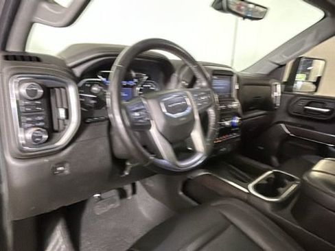 Used 2023 GMC Sierra 2500 Denali w/ Denali Ultimate Package AWD/4WD image 14