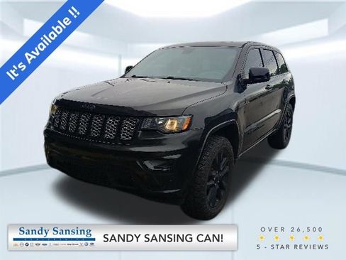 Used 2020 Jeep Grand Cherokee Altitude AWD/4WD image 1