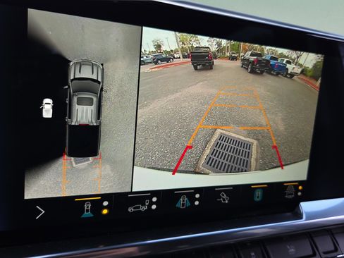 Used 2022 Chevrolet Silverado 1500 LTZ w/ LTZ Premium Package image 25