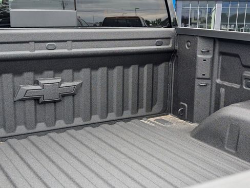 New 2026 Chevrolet Silverado 1500 LTZ w/ LTZ Premium Package AWD/4WD image 10