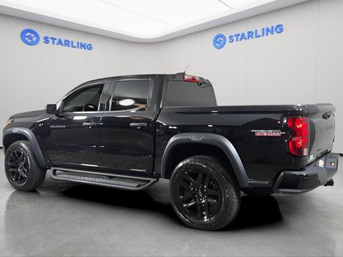Certified 2023 Chevrolet Colorado Trail Boss w/ Advanced Trailering Package AWD/4WD image 4