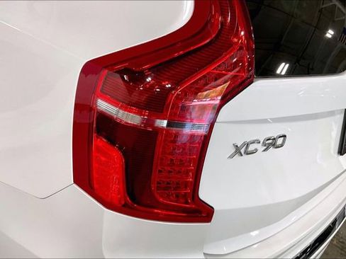 Certified 2023 Volvo XC90 B6 Ultimate AWD/4WD image 34