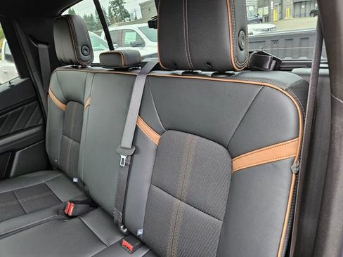 New 2026 GMC Canyon AT4 AWD/4WD image 15