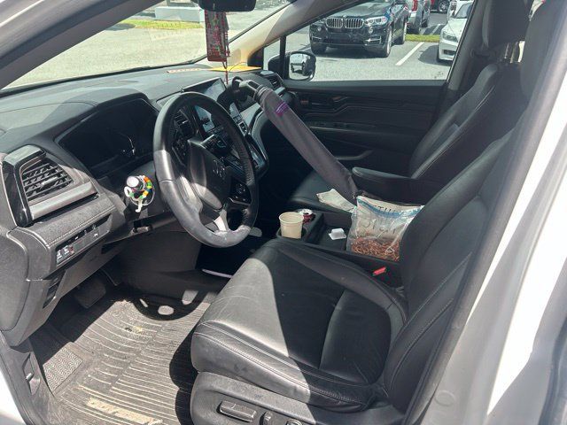 Used 2021 Honda Odyssey Touring image 5