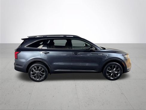 Used 2022 Kia Sorento SX Prestige w/ Rust Color Package AWD/4WD image 5