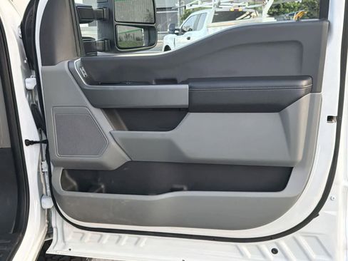 Used 2024 Ford F250 XLT image 33