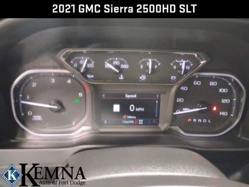 Used 2021 GMC Sierra 2500 SLT w/ SLT Premium Package image 18
