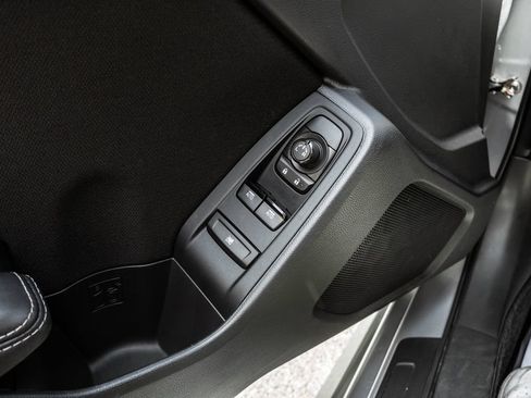 Used 2025 Toyota GR86 RWD image 15