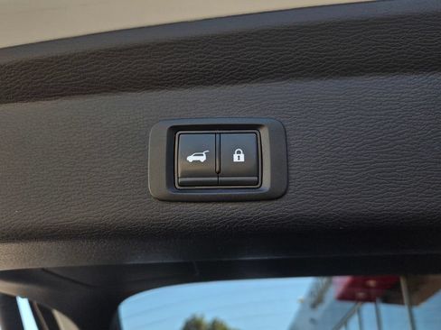 Used 2024 Mitsubishi Outlander SEL FWD image 35