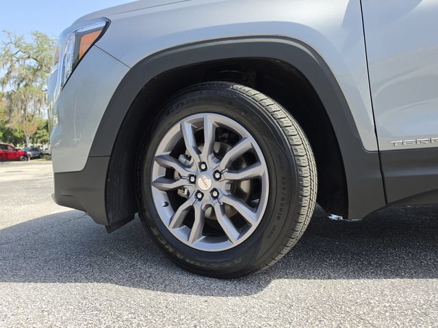 Used 2024 GMC Terrain SLT FWD image 37