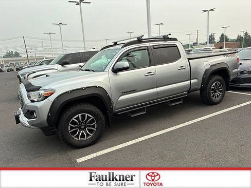 Used 2023 Toyota Tacoma TRD Sport w/ Black Out Package (TMS) AWD/4WD image 19