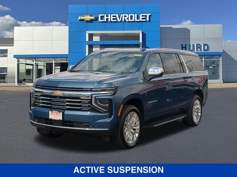 New 2026 Chevrolet Suburban Premier w/ Sun And Tow Package AWD/4WD image 9