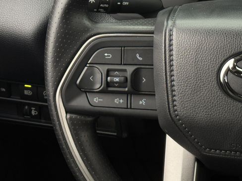 New 2026 Toyota Tundra SR5 AWD/4WD image 15